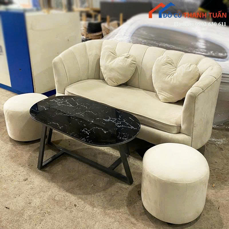 Ban-1mx50-ghe-ngang-1m6-1 Bộ Sofa Cũ 1M6 Bọc Nhung Màu Xám Gối Tựa Trái Tim