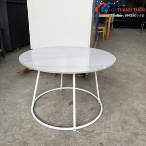 Bàn Cafe Cũ Mặt Tròn Thiết Kế Màu Trắng Sang Trọng