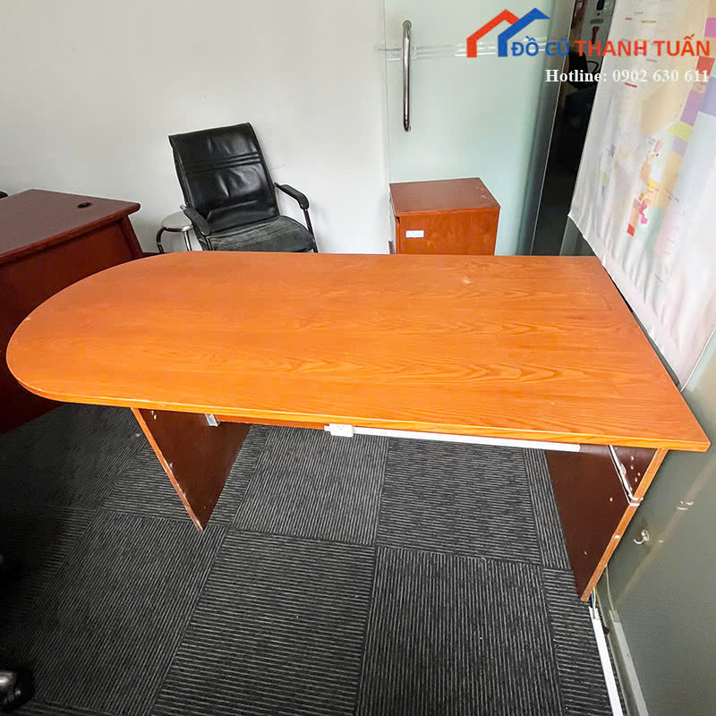 ban lam viec 1m6x70x75 (2)