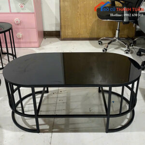 Bàn Sofa Khung Sắt Thiết Kế Mặt Oval Mới 99%