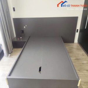 Combo Giường Cũ 3M1X2M Và Táp Đầu Giường Màu Xám
