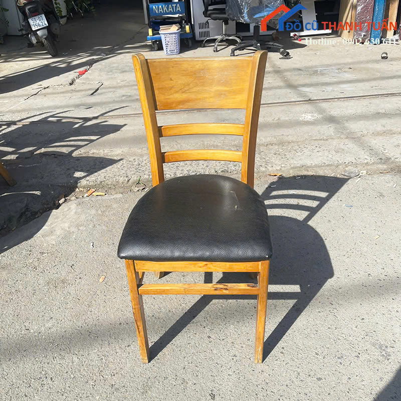 ghe-200-1 Ghế Ăn Cũ Bọc Đệm Thiết Kế Lưng Bo Cong Hiện Đại