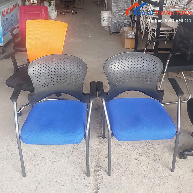 ghe-G300-2-1 Ghế Văn Phòng Cũ Lưng Tựa Thiết Kế Lỗ Thoáng Mát