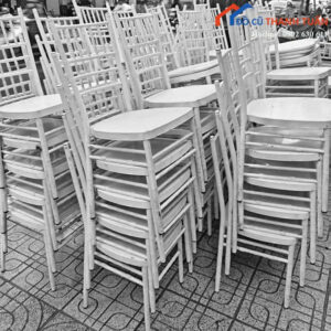 Ghế Ăn Cũ Màu Trắng Thiết Kế Sang Trọng (Nhiều Mẫu)