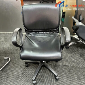 Ghế Xoay Văn Phòng Cũ Kim Thành Bọc Da Có Tay Vịn