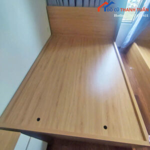 Giường Ngủ Cũ 1M4x2M Vân Gỗ Thiết Kế Đơn Giản