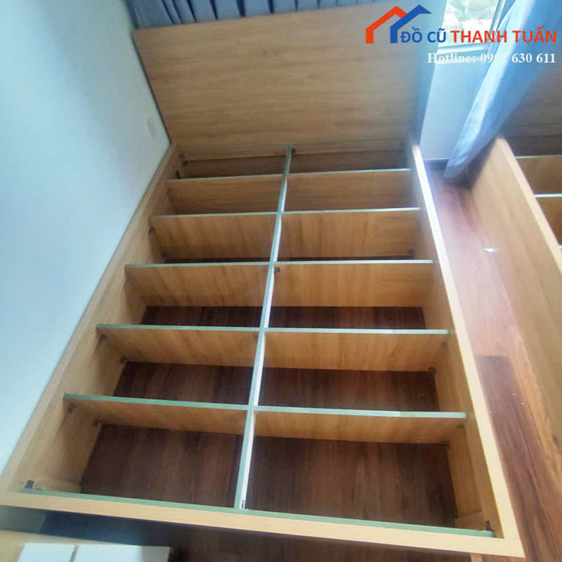 giuong-1m4x2m-sl2-2 Giường Ngủ Cũ 1M4x2M Vân Gỗ Thiết Kế Đơn Giản