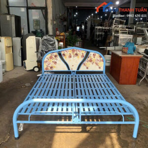 Giường Sắt Cũ 1M6x2M Màu Xanh Hiện Đại