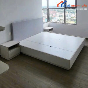 Giường Ngủ Cũ Màu Trắng Thiết Kế Đơn Giản