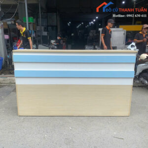 Quầy Lễ Tân Cũ 1M8x1M1 Vân Gỗ Sáng Phối Xanh