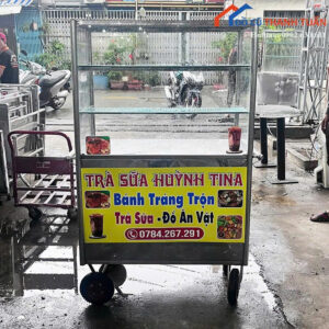 Quầy Bán Hàng Cũ Mặt Kính Có Bánh Xe Tiện Di Chuyển