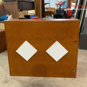 Quầy Lễ Tân Cũ 1M2x1M1 Vân Gỗ Thiết Kế Vuông Vức