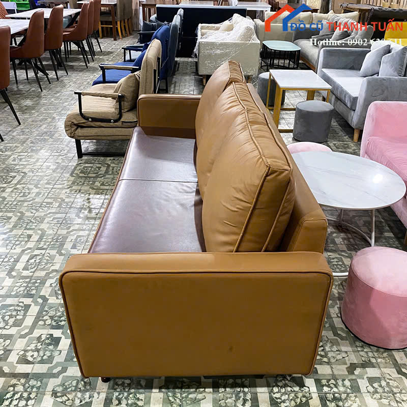sofa-G2tr5-3 Sofa Cũ Bọc Da Màu Nâu Có Gối Tựa Sang Trọng