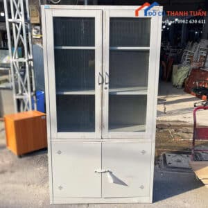 Tủ Hồ Sơ Cũ 1Mx1M8 Màu Xám 2 Cánh Kính Trong Suốt