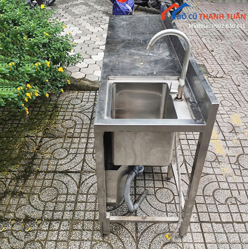z7178024991368_2b313bb49402a14558d936393b4d86fa Bồn Rửa Inox Cũ 1M7x50CM Thiết Kế 2 Cửa Trượt