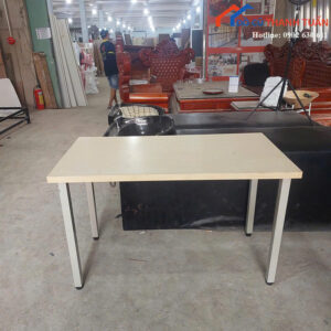 Bàn Làm Việc Cũ Mặt Vân Gỗ Sáng Chân Sắt Chắc Chắn