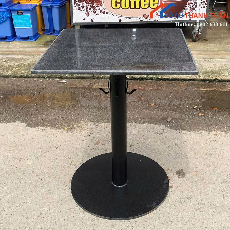 z7191268785484_1f15342d967aa7eb0734bed30179f922 Bàn Cafe Cũ Mặt Đá Hoa Cương Chân Sắt Chắc Chắn