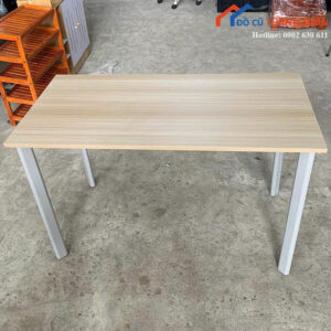 Bàn Làm Việc Mặt Gỗ Thiết Kế Chân Oval Mới 99%