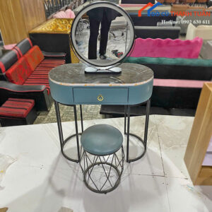 Bàn Trang Điểm Thiết Kế Gương Tròn Có Đèn Led Mới 99%