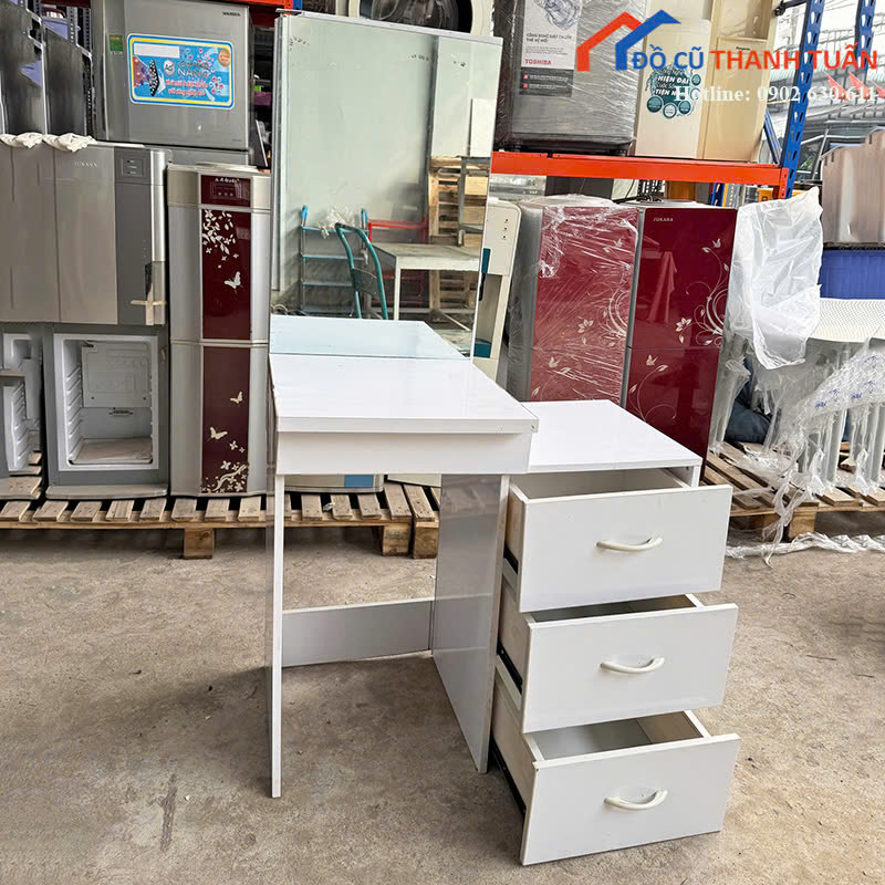 1btd-G750k-2 Bàn Trang Điểm Cũ Màu Trắng Thiết Kế 3 Hộc Kéo