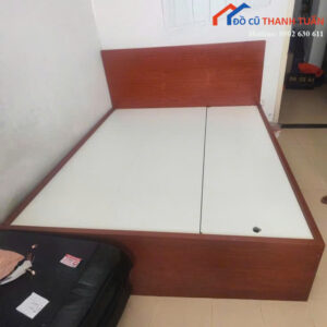 1giuong-ngu-1m8x2m-1-300x300 Thanh Lý Đồ Nội Thất Cũ - Chuyên Mua Bán Bàn Ghế Cũ Giá Tốt Nhất