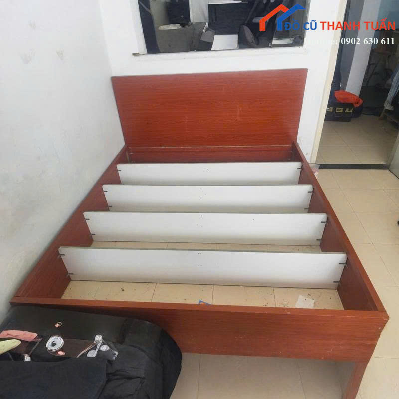 1giuong-ngu-1m8x2m-2 Thanh Lý Đồ Nội Thất Cũ - Chuyên Mua Bán Bàn Ghế Cũ Giá Tốt Nhất