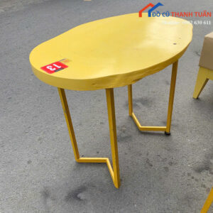 Bàn Cafe Cũ Màu Vàng Thiết Kế Nhỏ Gọn