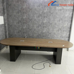 Bàn Họp Cũ 3Mx1M Màu Nâu Vân Gỗ Có Lỗ Đi Dây