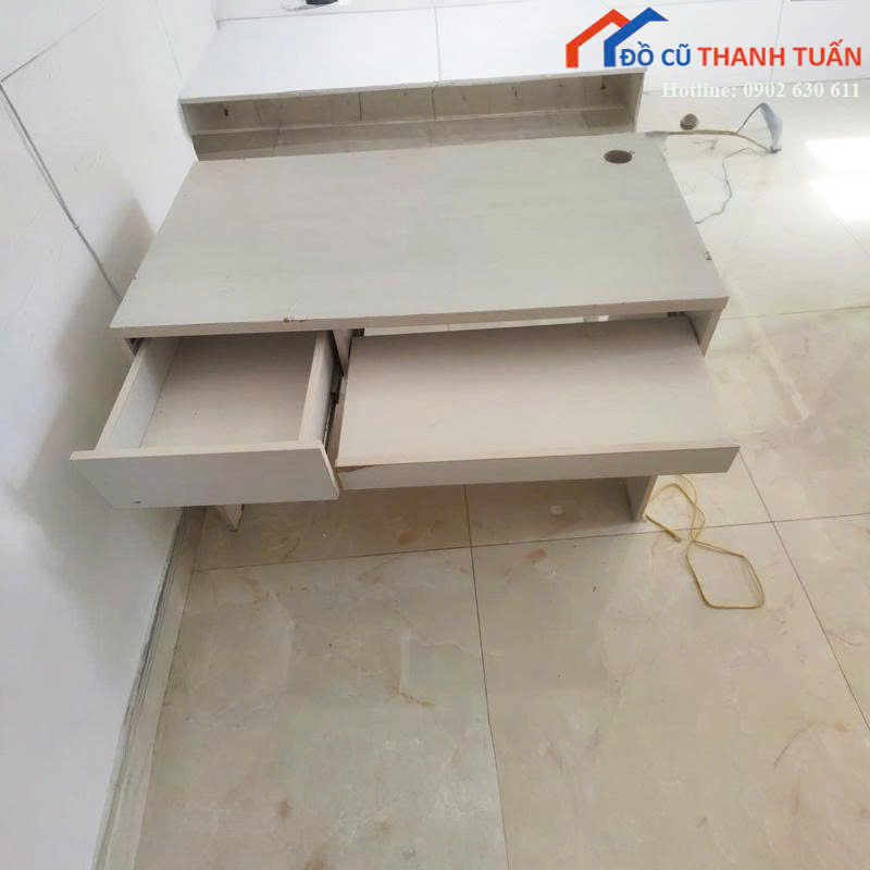 ban-lam-viec-co-hoc-keo-2 Bàn Làm Việc Cũ Vân Gỗ Sáng Thiết Kế 2 Hộc Kéo