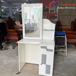 Bàn Trang Điểm Cũ Màu Trắng Thiết Kế Có Hộc