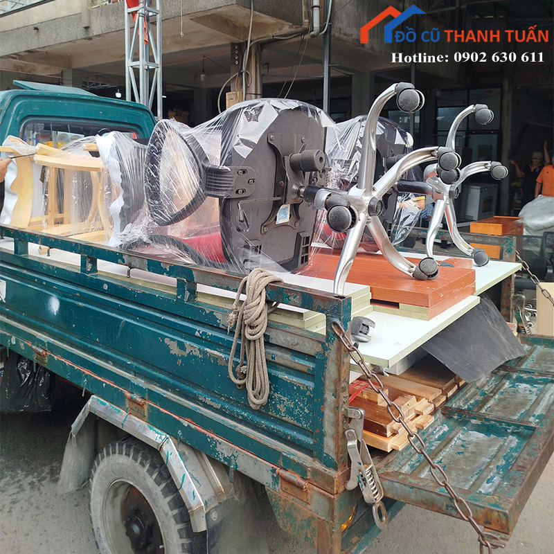 giao-hang-cho-khach-8 Giao Hàng Cho Khách Mỗi Ngày Tại Đồ Cũ Thanh Tuấn