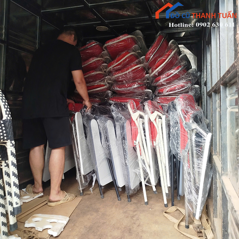 giao-hang-cho-khach-9 Giao Hàng Cho Khách Mỗi Ngày Tại Đồ Cũ Thanh Tuấn