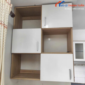 Kệ Trưng Bày Cũ Thiết Kế Treo Tường Có 3 Cánh