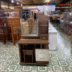 Bàn Trang Điểm Vân Gỗ Thiết Kế Nhiều Ngăn Mới 99%