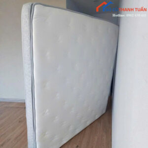 Nệm Cũ Màu Trắng Thiết Kế Dày Dặn Êm Ái Giá Tốt
