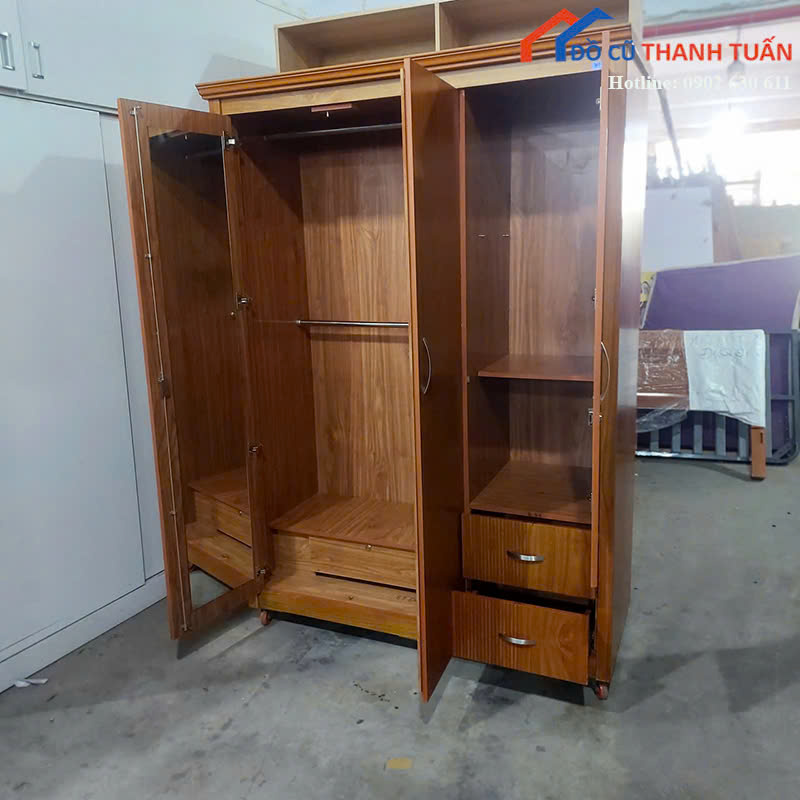 tu-quan-ao-1m4x2mx55-G3tr2-2 Tủ Quần Áo Cũ 1M4x2M Thiết Kế 3 Cánh Có Hộc Kéo