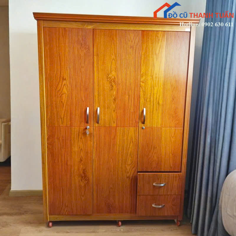 tu-quan-ao-1m4x2mx55cm-1 Tủ Quần Áo Cũ 1M4x2M Thiết Kế 3 Cánh Có Hộc Kéo