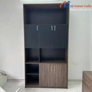 Tủ Trưng Bày Cũ 1M25x2M4 Vân Gỗ Thiết Kế Độc Đáo