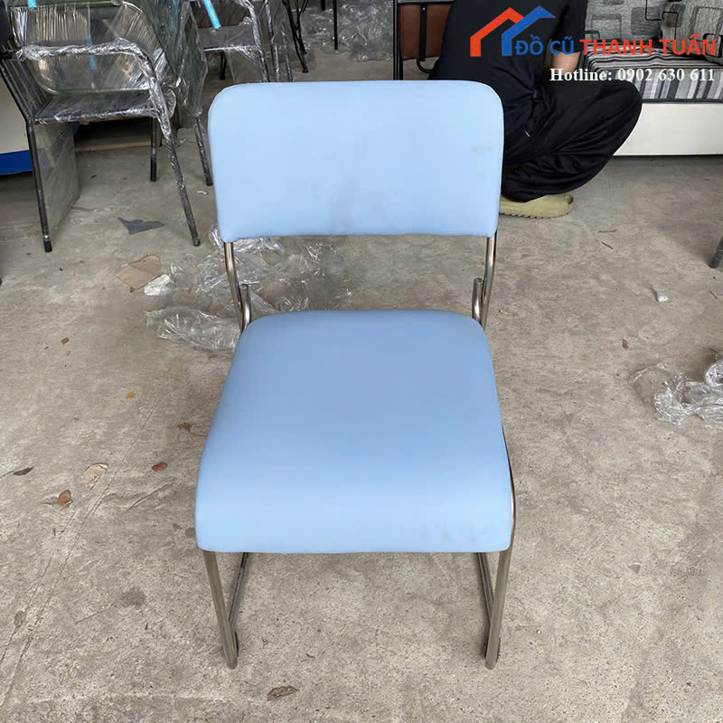 560-TL25 Ghế Cafe Khung Sắt Bọc Đệm Mới 99% (Nhiều Mẫu)