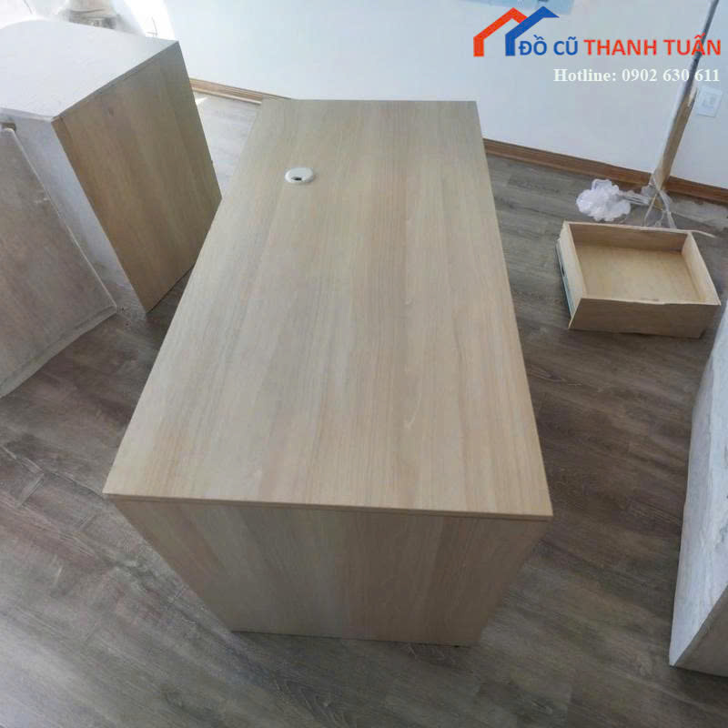 ban-lam-viec-4 Thanh Lý Đồ Nội Thất Cũ - Chuyên Mua Bán Bàn Ghế Cũ Giá Tốt Nhất