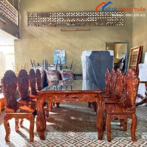Bộ Bàn Ăn Gỗ 8 Ghế Thiết Kế Tựa Lưng Cao Mới 99%