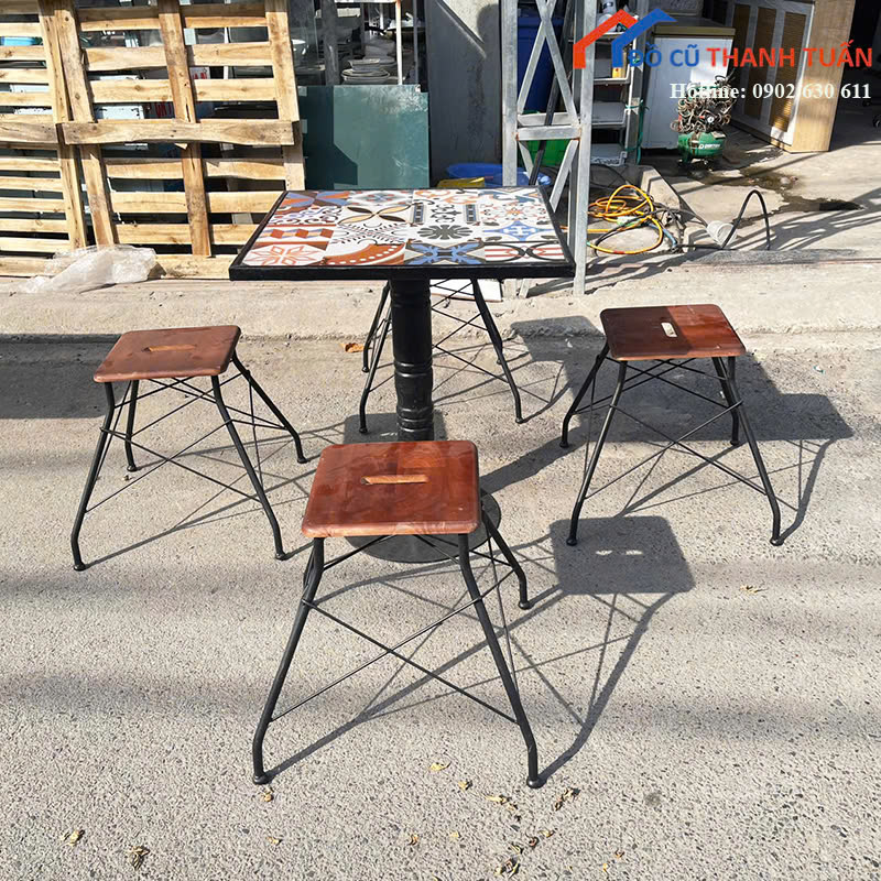bo-cf-5 Bộ Bàn Ghế Cafe Cũ Hoa Văn Độc Đáo (Nhiều Mẫu)