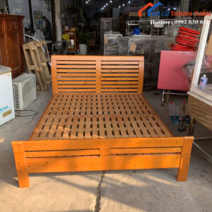 Giường Ngủ Gỗ Cũ 1M55x2M Kiểu Dáng Đẹp Mắt