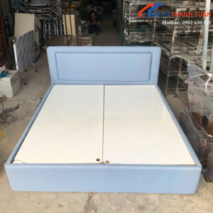 giuong-ngu-cu-1m8x2m-mau-xanh-thiet-ke-don-gian