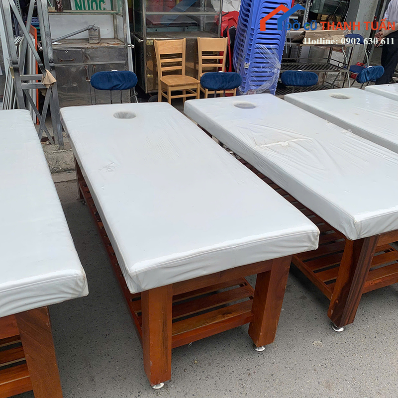 giuong-massage-cu-boc-da-thiet-ke-ke-duoi-tien-loi-4-1 Giường Massage Cũ Bọc Da Thiết Kế Kệ Dưới Tiện Lợi