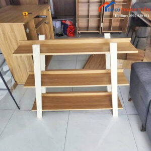 Kệ Trưng Bày Cũ Thiết Kế 3 Tầng Độc Đáo Nhỏ Gọn