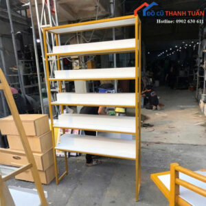 ke-trung-bay-cu-1m2x2m2-nhieu-tang-khung-sat