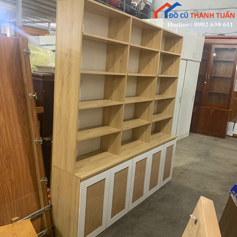 ke-trung-bay-2mx2m-G3tr5-2 Kệ Trưng Bày Cũ 2Mx2M Thiết Kế Nhiều Ngăn Tiện Lợi