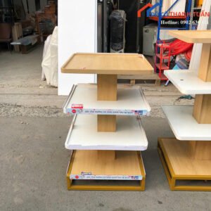 ke-trung-bay-cu-60cmx60cm-thiet-ke-4-tang-nho-gon