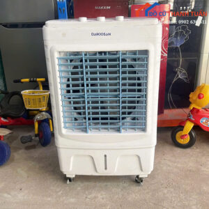 quat-hoi-nuoc-cu-daikiosan-co-banh-xe-tien-di-chuyen